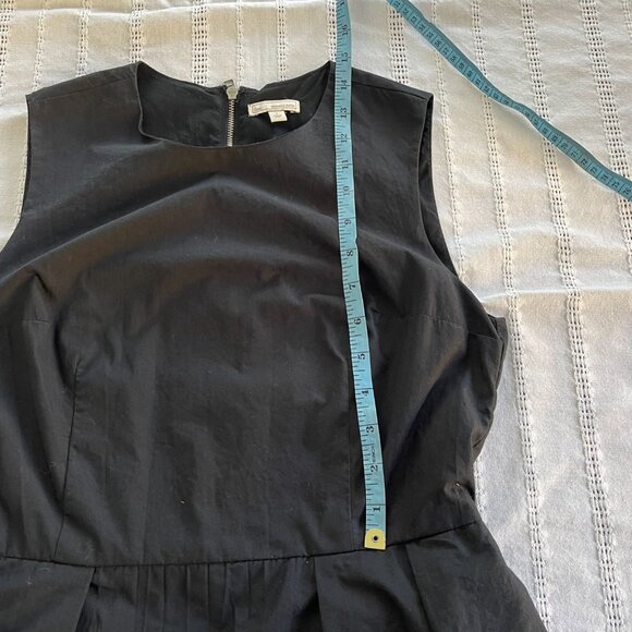 Little Black Dress Eyelet detailing size 2 - Picture 11 of 14